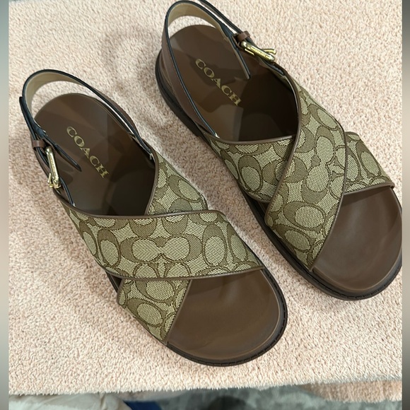 Coach Fraser Sandal - Picture 1 of 5